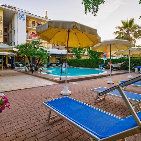 Hotel Miramare - シルヴィ・マリーナ エクステリア 写真