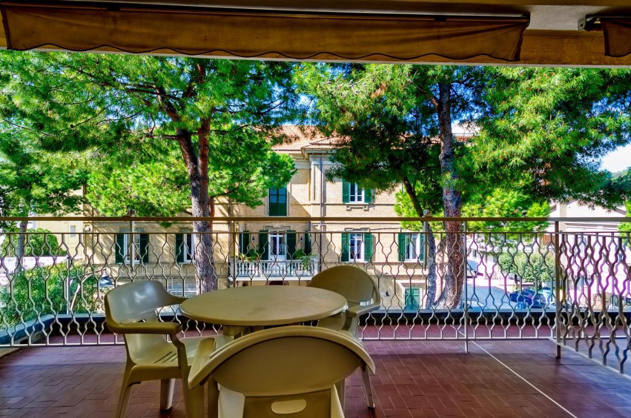 Hotel Miramare - シルヴィ・マリーナ エクステリア 写真